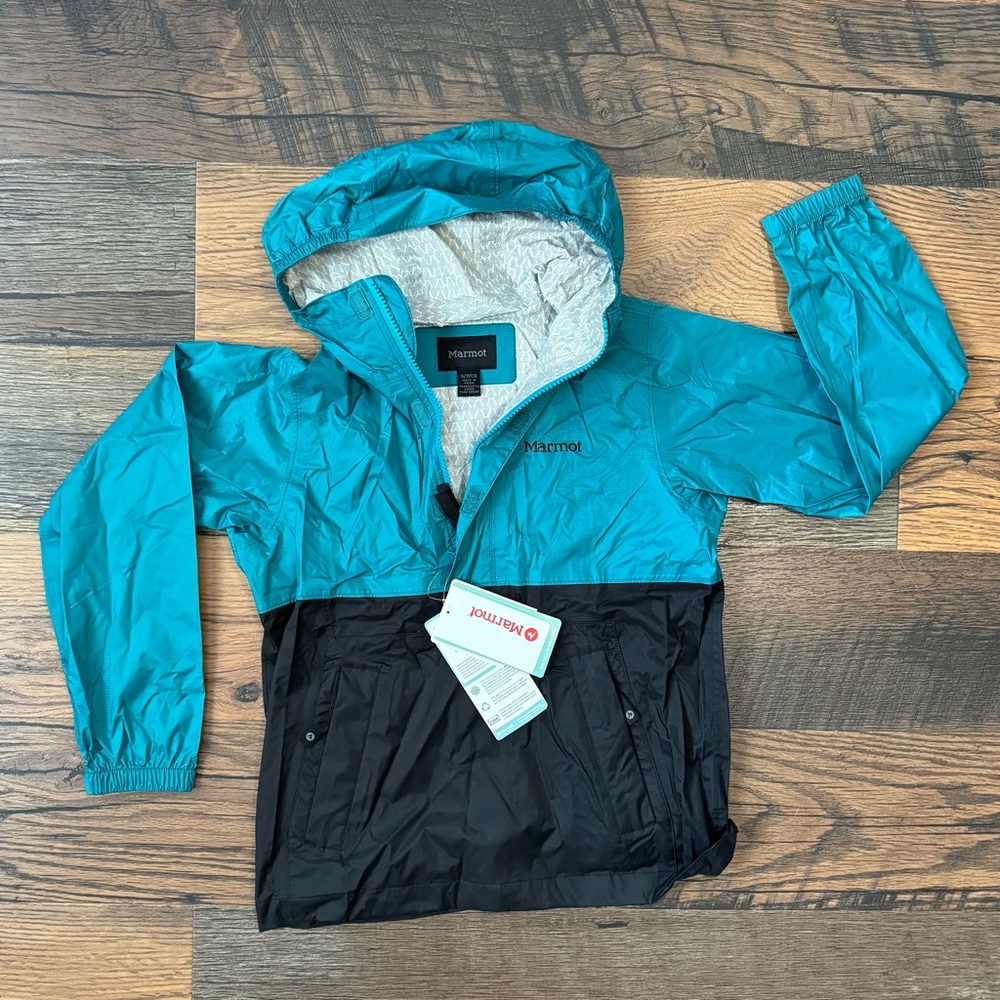 🌟Marmot Rain Jacket with Tags🌟